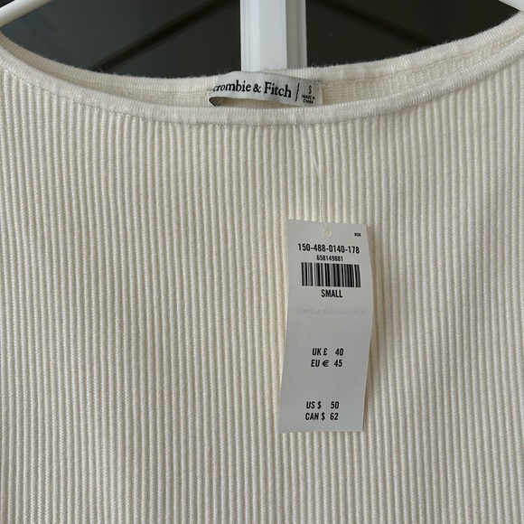 NWT Abercrombie & Fitch Ribbed White Ivory Tank Top Small - Picture 2 of 3